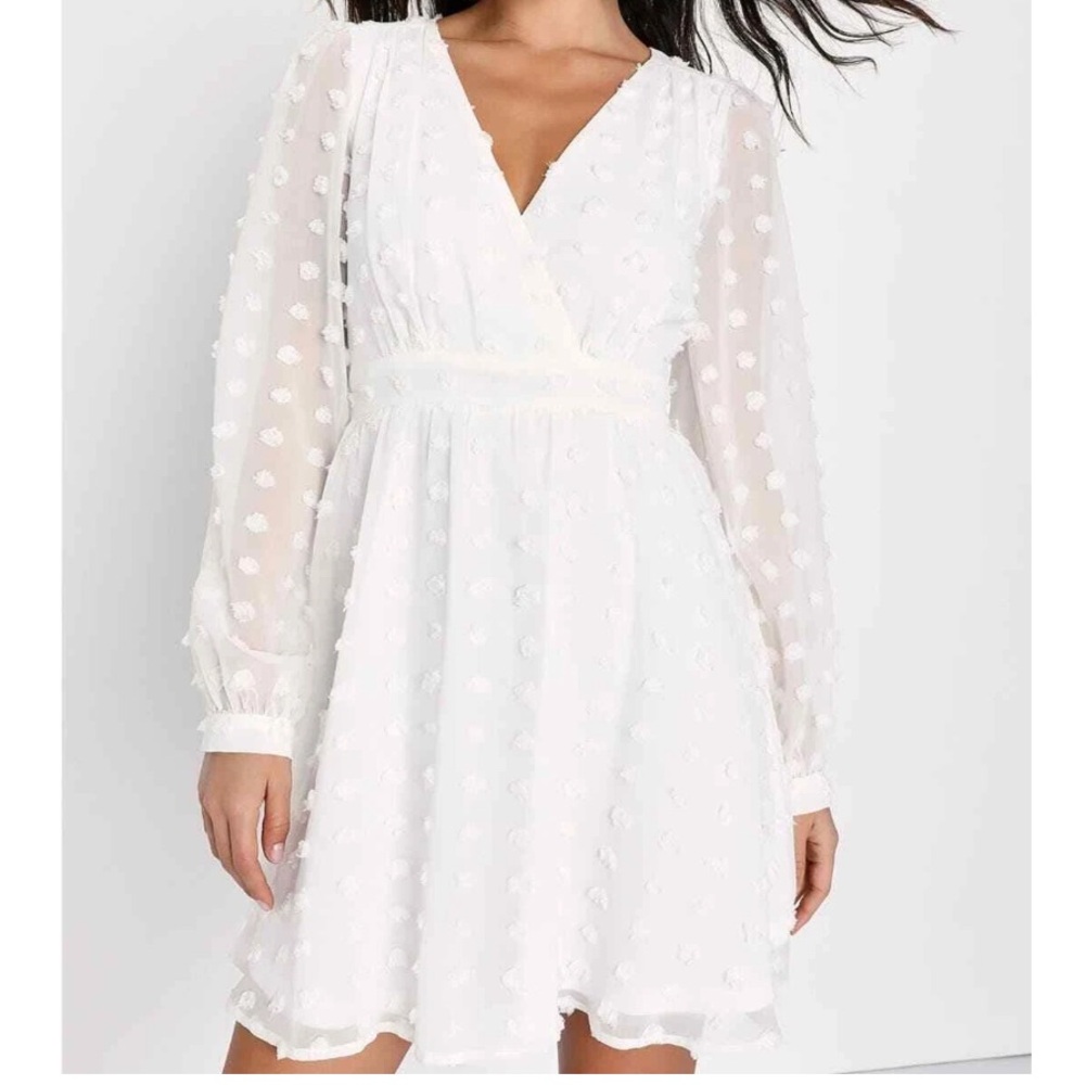 Lulus Always On Repeat White Clip Dot Long Sleeve Mini Dress Sz Medium Chiffon